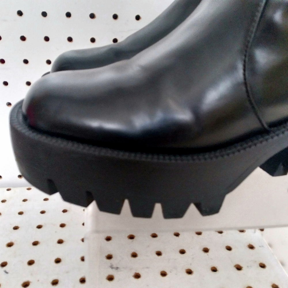 Women's Black Anke Boots | Chunky Low Platform Cothic Black Heel Booties Sz 9US - Picture 3 of 13